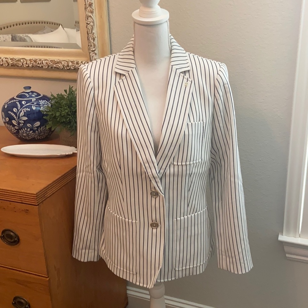 NWOT Tommy Hilfiger blazer